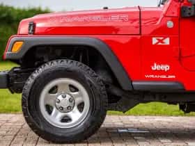 Jeep Wrangler thumbnail 11