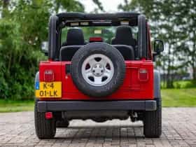 Jeep Wrangler thumbnail 16