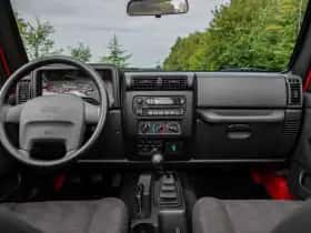 Jeep Wrangler thumbnail 24