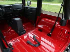 Jeep Wrangler thumbnail 35