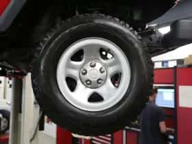 Jeep Wrangler thumbnail 57