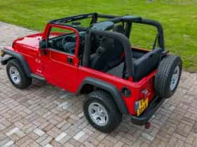 Jeep Wrangler thumbnail 8