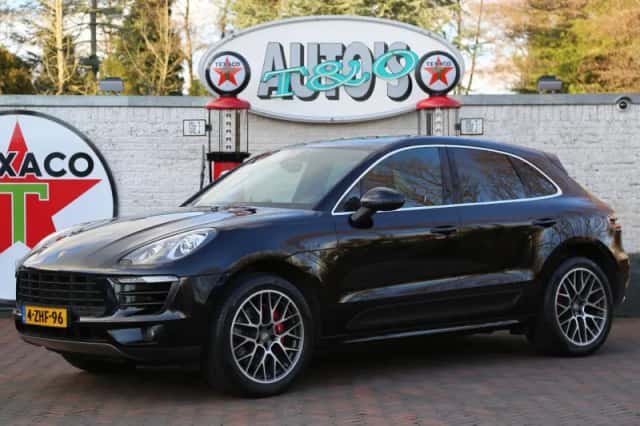 Porsche Macan (2015) thumbnail 1