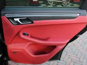 Porsche Macan (2015) thumbnail 47