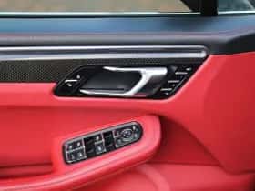 Porsche Macan (2015) thumbnail 49