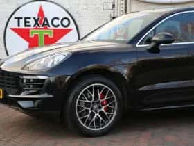 Porsche Macan (2015) thumbnail 7