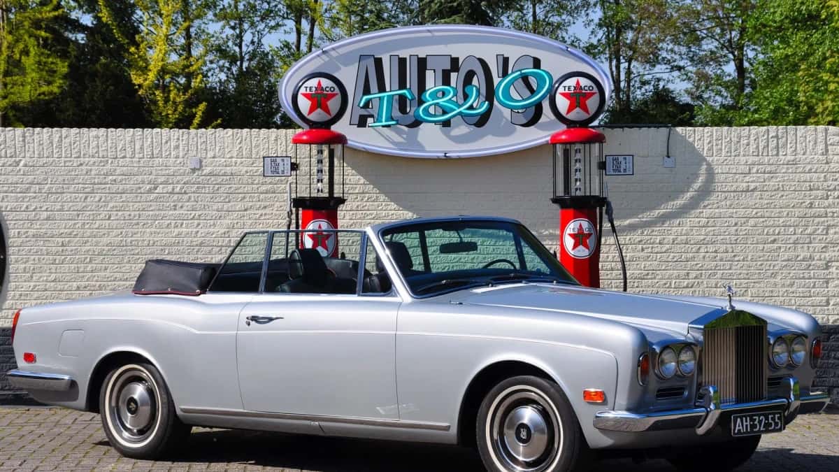 Rolls-Royce Corniche (1972) — foto 1