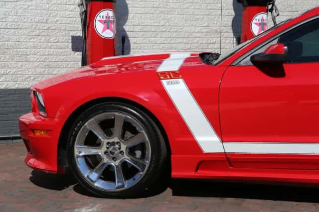 Ford Saleen (2005) thumbnail 13
