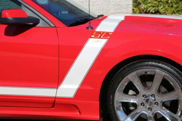 Ford Saleen (2005) thumbnail 16