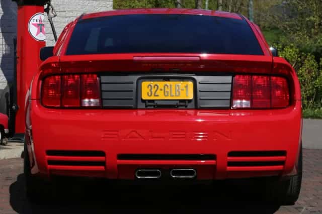 Ford Saleen (2005) thumbnail 24