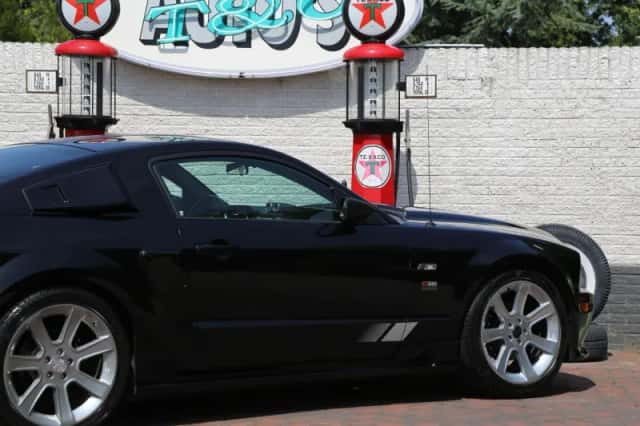Ford Saleen S281 (2007) thumbnail 22