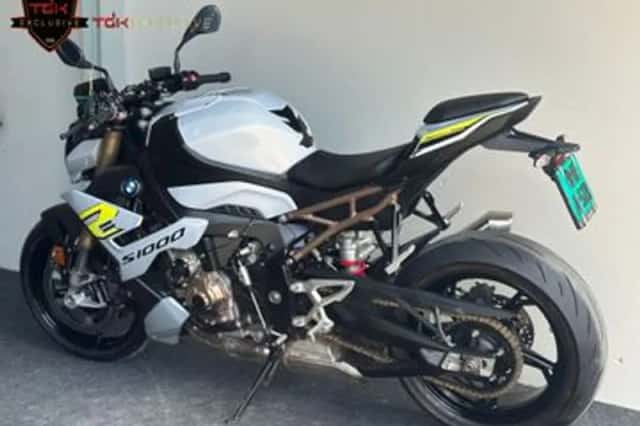 BMW S (2021) thumbnail 4