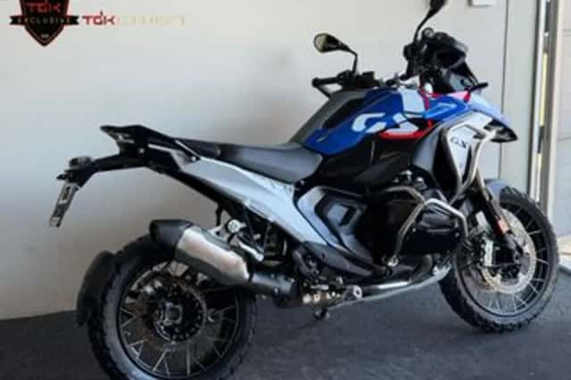 BMW R (2025) thumbnail 3