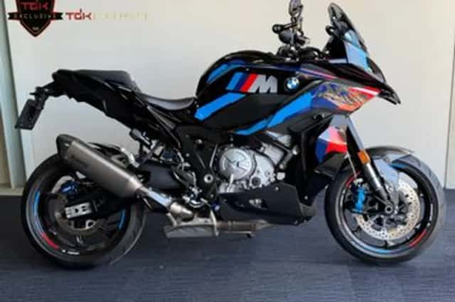 BMW M (2025) thumbnail 2