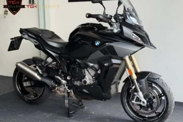 BMW S (2020) thumbnail 1