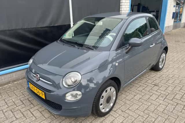 Fiat 500 (2017) thumbnail 1