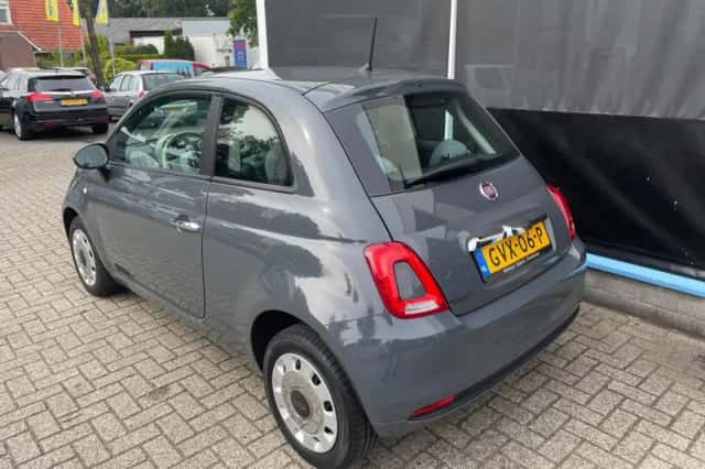 Fiat 500 (2017) thumbnail 3