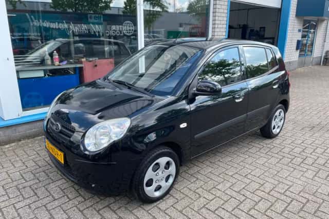 Kia Picanto (2010) thumbnail 1