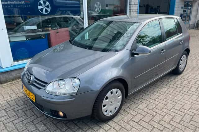Volkswagen Golf (2008) thumbnail 1