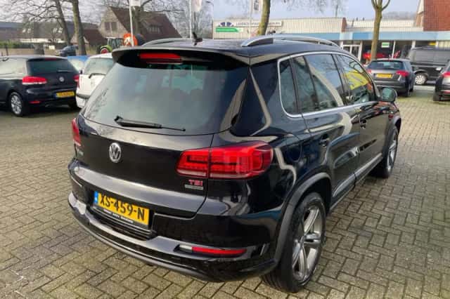 Volkswagen Tiguan (2014) thumbnail 4