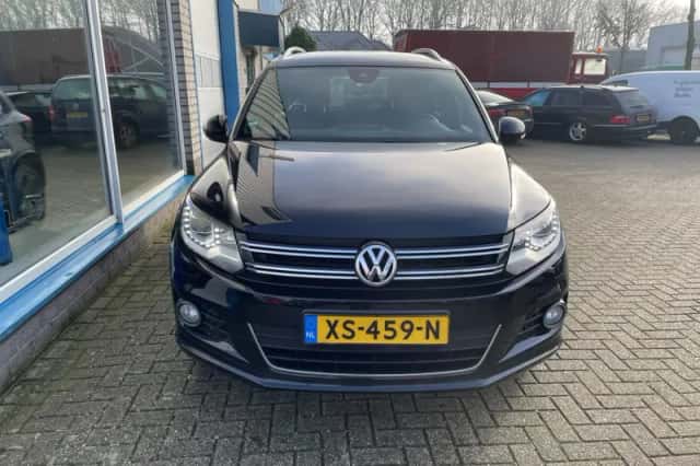 Volkswagen Tiguan (2014) thumbnail 6