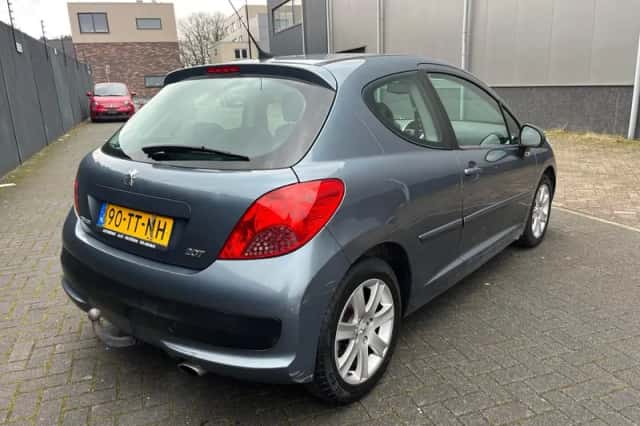 Peugeot 207 (2007) thumbnail 5