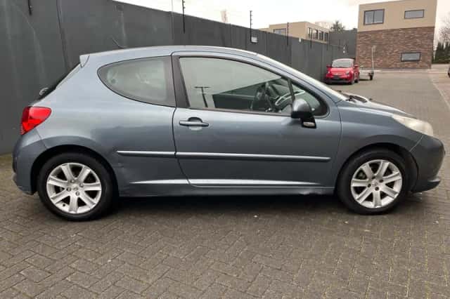 Peugeot 207 (2007) thumbnail 6