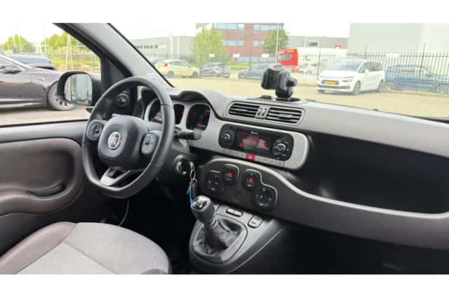 Fiat Panda (2019) thumbnail 4