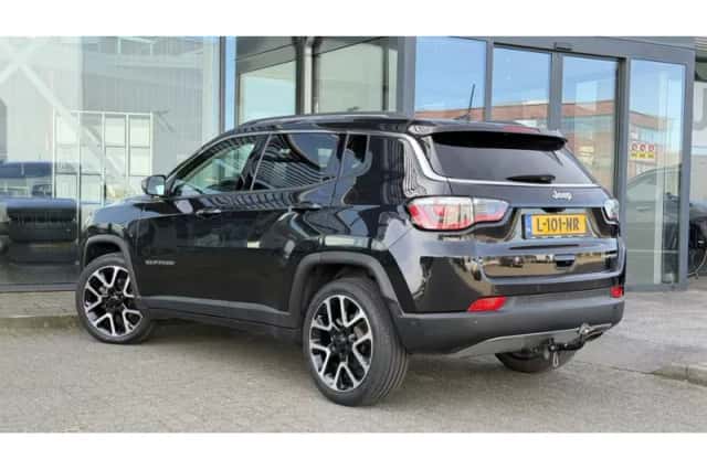 Jeep Compass (2020) thumbnail 3