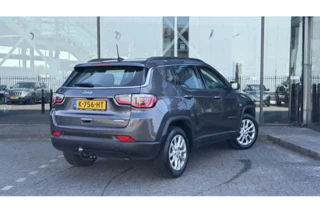 Jeep Compass (2021) thumbnail 6