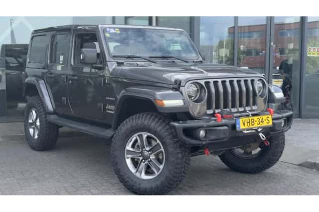 Jeep Wrangler (2020) thumbnail 2