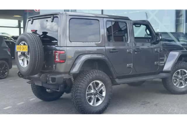 Jeep Wrangler (2020) thumbnail 6