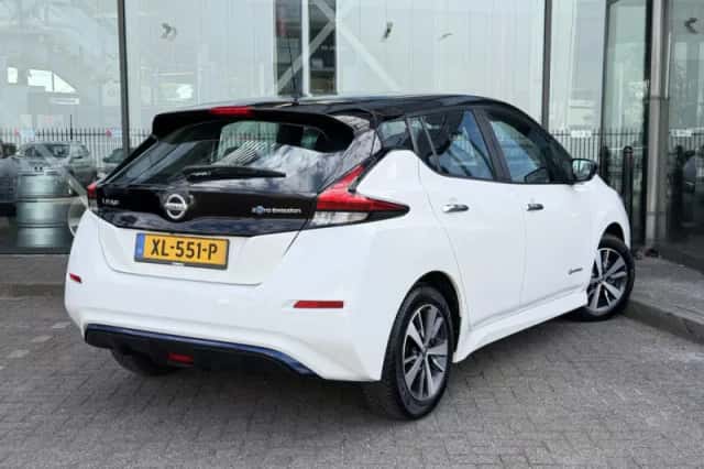 Nissan Leaf (2019) thumbnail 3