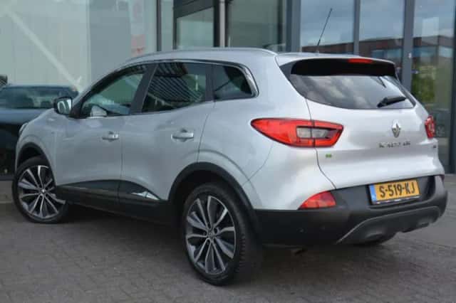 Renault Kadjar (2017) thumbnail 3