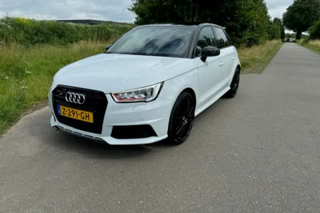 Audi S1 (2017) thumbnail 3