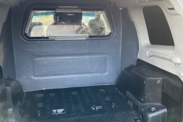 Mitsubishi Pajero (2010) thumbnail 5