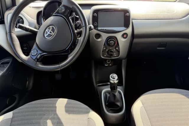 Toyota Aygo (2019) thumbnail 4