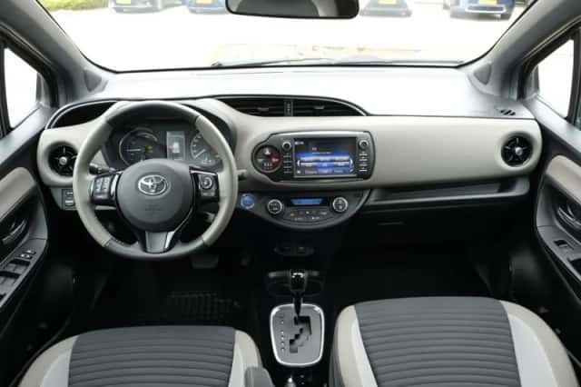Toyota Yaris (2018) thumbnail 4