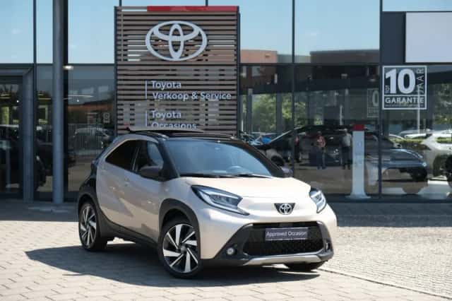 Toyota Aygo X (2022) thumbnail 2