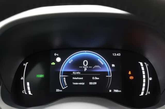Toyota Yaris (2026) thumbnail 3