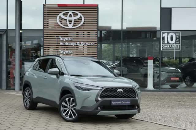 Toyota Corolla (2025) thumbnail 2