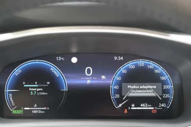 Toyota Corolla (2025) thumbnail 3