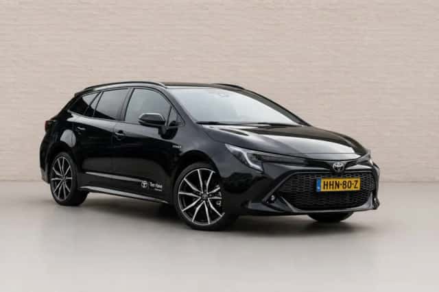 Toyota Corolla (2025) thumbnail 1