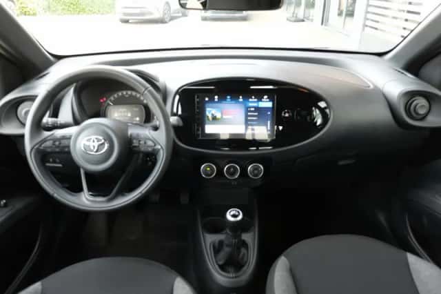 Toyota Aygo X (2025) thumbnail 4