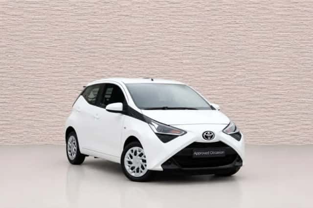 Toyota Aygo (2021) thumbnail 1