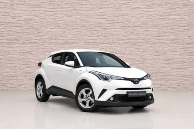Toyota C-HR (2019) thumbnail 1