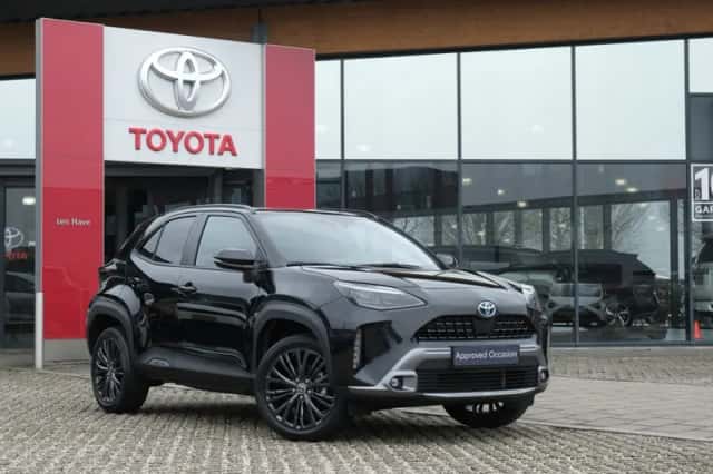 Toyota Yaris Cross (2024) thumbnail 2