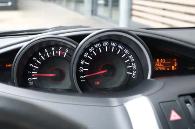 Toyota Verso (2014) thumbnail 3