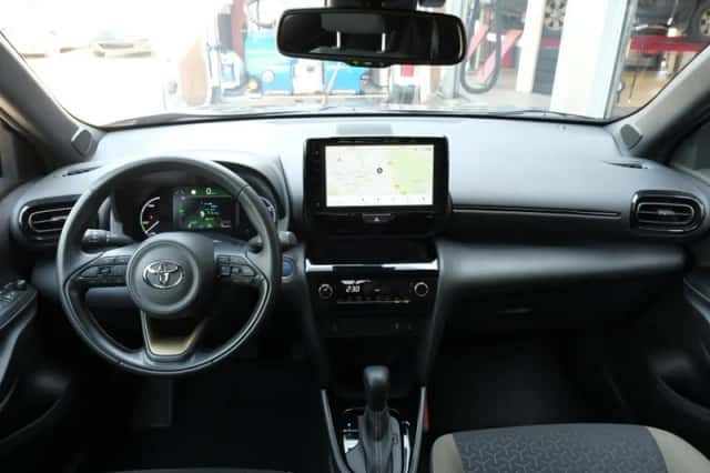Toyota Yaris Cross (2023) thumbnail 4