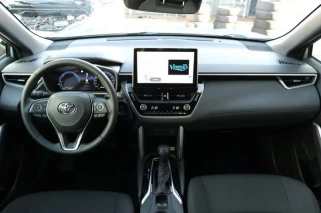 Toyota Corolla (2025) thumbnail 4